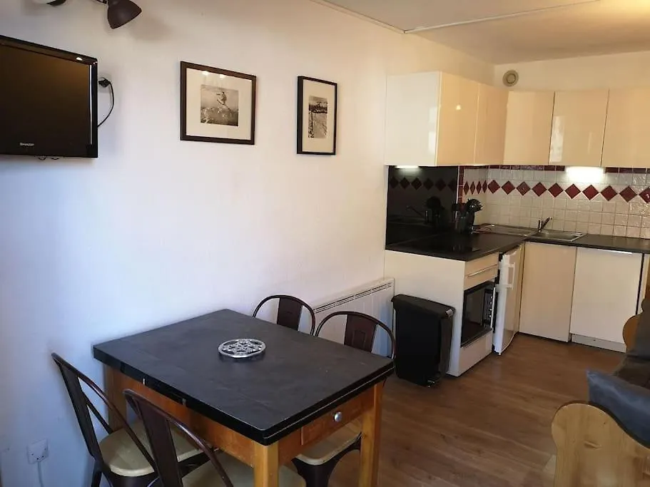 Apartment Val Thorens, Centre Station, Residence Ski Aux Pieds, Free Wifi, France